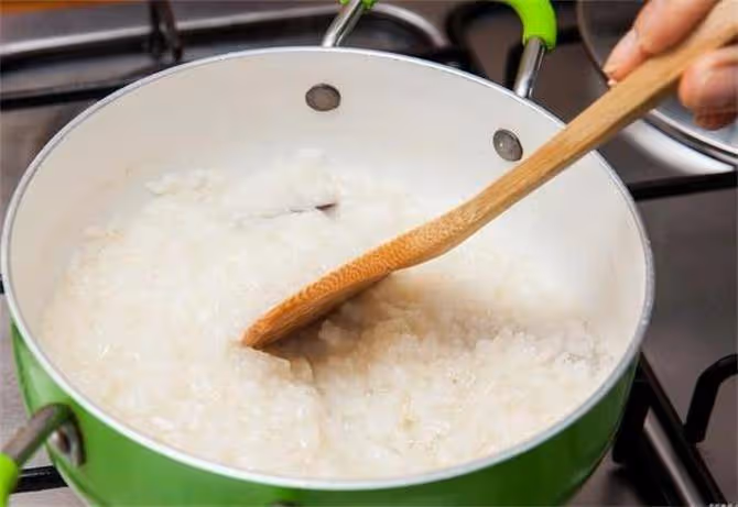 熬粥放點鹼好不好?燒心反酸的人可以試一試