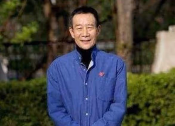 他被稱娛樂圈「 最低調星二代」，竟是李雪健的親兒子，怪我眼拙