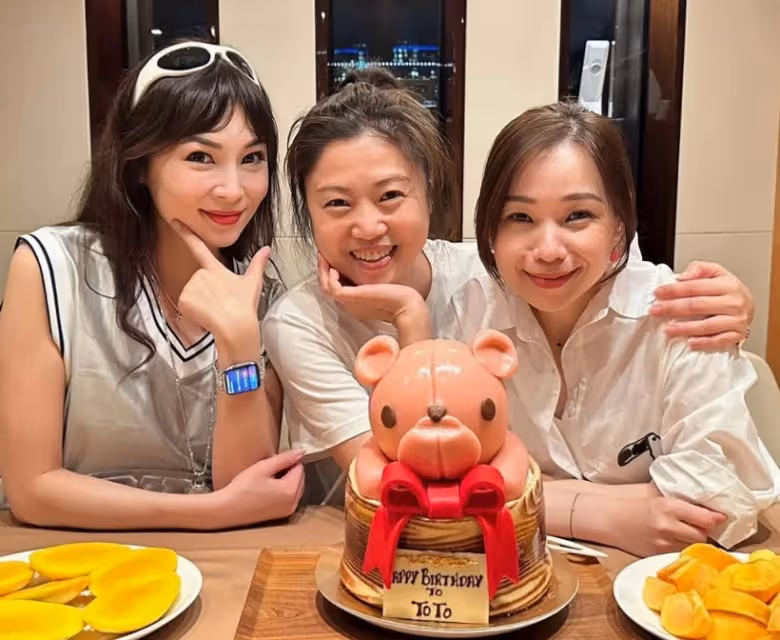 58歲香港女星梅小惠疑有新戀情,單身二十多年,前男友患癌離世