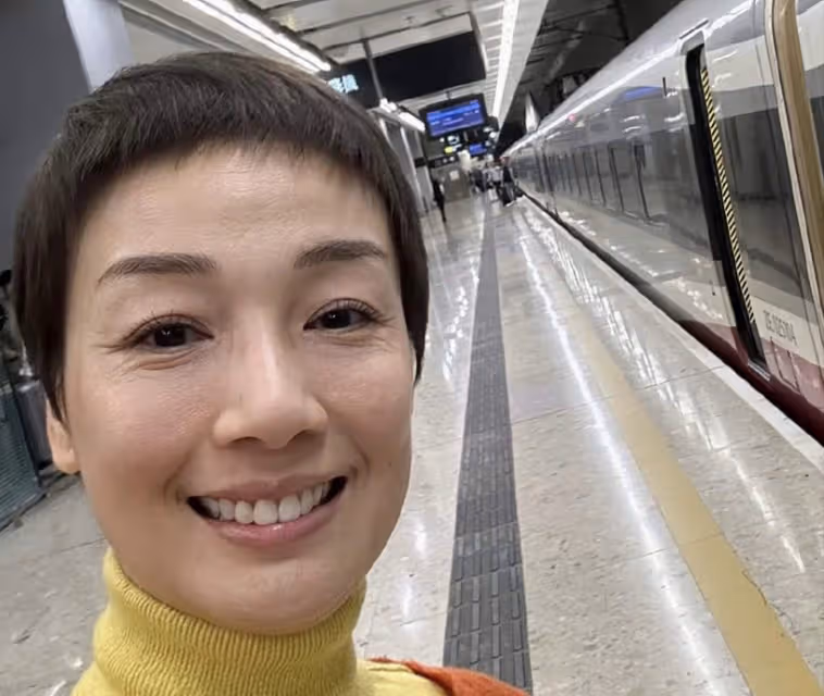 江美儀成TVB最慘視後,兩年無劇可拍,因拒絕簽約遭高層雪藏