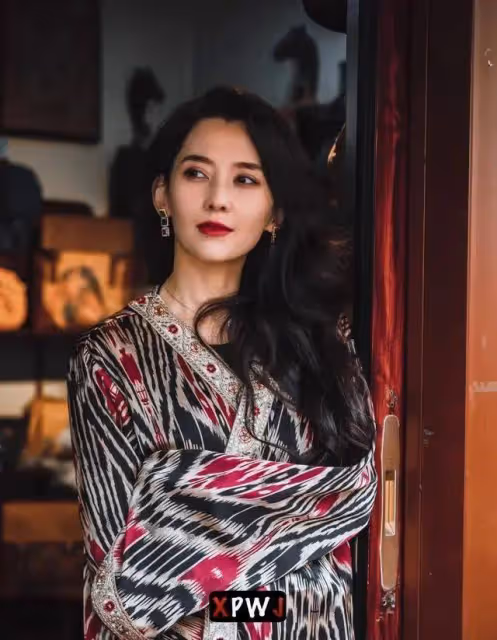 「迷倒」汪峰的李巧,到底有什麼魅力?看完私生活照,秒懂