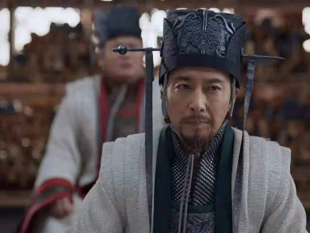 春闈舞弊案被弟子出賣,范閒發現岳丈才是最大的BOSS