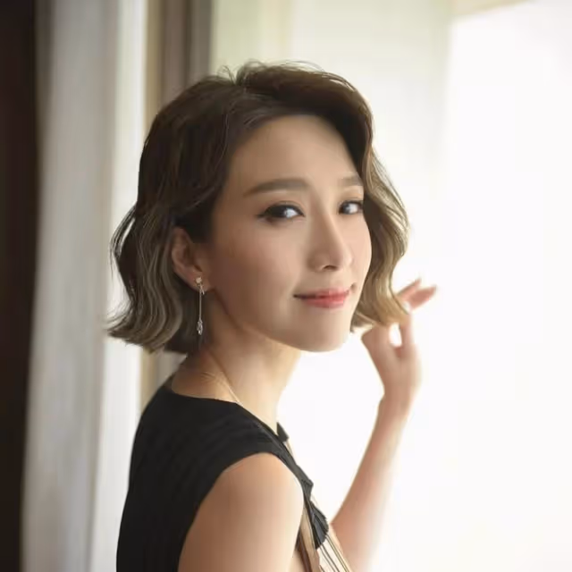43歲TVB花旦自爆單身之謎，稱不會為愛情放棄事業，拒與小鮮肉拍拖