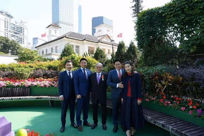 恭喜！霍啟剛弟弟向泰國女友求婚成功，打扮樸素求婚儀式簡單又甜蜜