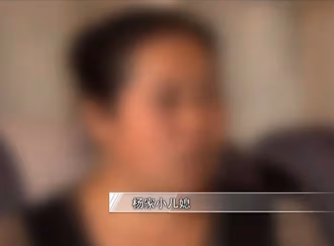 2019年,63歲老漢持刀捅死親生兒子,毫不後悔還放言:他死了活該