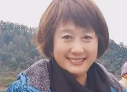她是「央視名嘴」,因揭露姜昆醜聞被封殺,如今65歲處境如何?