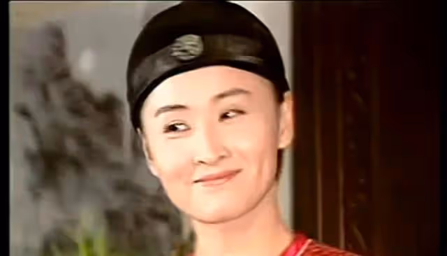她曾迷倒過張藝謀,將馬景濤傷到心碎,如今60歲卻仍孤身一人