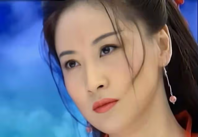 她曾迷倒過張藝謀,將馬景濤傷到心碎,如今60歲卻仍孤身一人