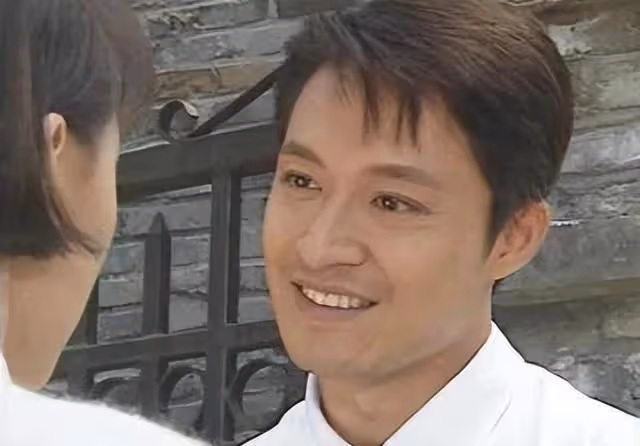 她曾迷倒過張藝謀,將馬景濤傷到心碎,如今60歲卻仍孤身一人