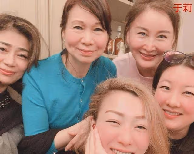 她曾迷倒過張藝謀,將馬景濤傷到心碎,如今60歲卻仍孤身一人