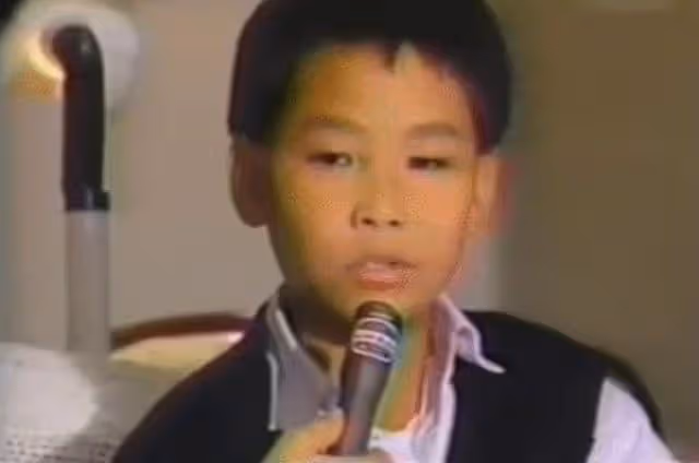 原來他早已去世!14歲出國,19歲入獄,23歲靠在媽媽懷裡離世