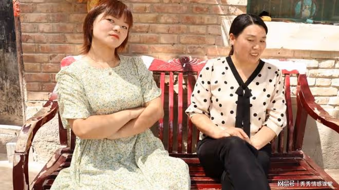 離婚3年,前婆婆找上門:聽說你家拆遷,你沒地方住,媽來接你