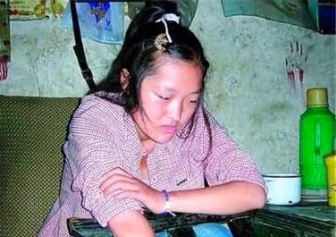 回顧:高考故意交白卷,怒寫8000字抨擊教育制度,如今怎樣了