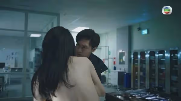 恭喜！TVB前男星今日與漂亮空姐結婚！女方曾被爆不少黑歷史