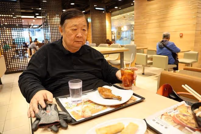 曾演老頑童！76歲TVB男星近況悲慘！內地紅顏知己仍未現身