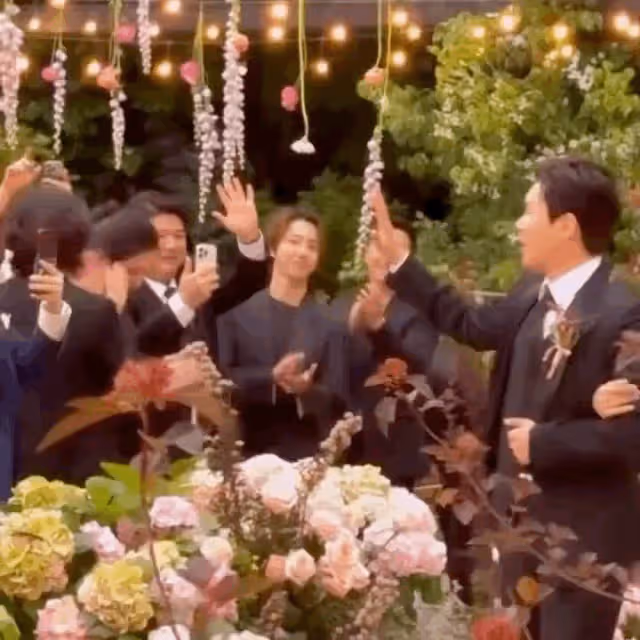 厲旭非公開婚禮，super junior 13人全員到齊，高清大合照公布