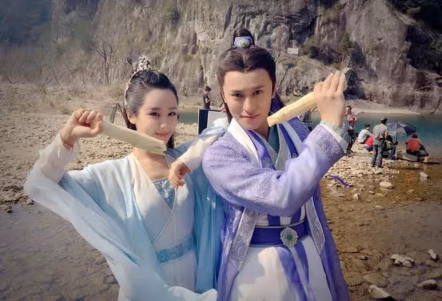 愛奇藝全網獨播！井柏然領銜主演，女主男配完全是我的菜，愛了