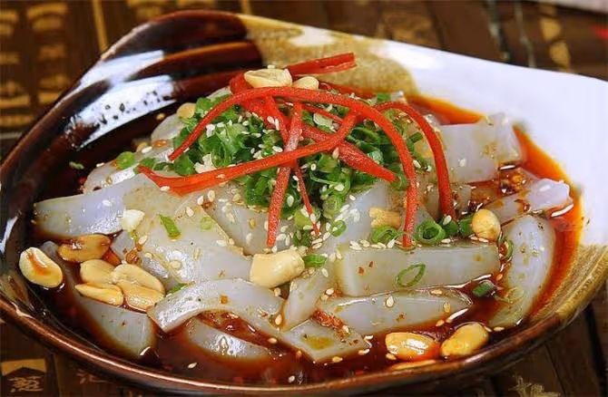 涼粉怎麼拌才好吃,分享佐料調製方法,酸辣爽口,好吃下飯