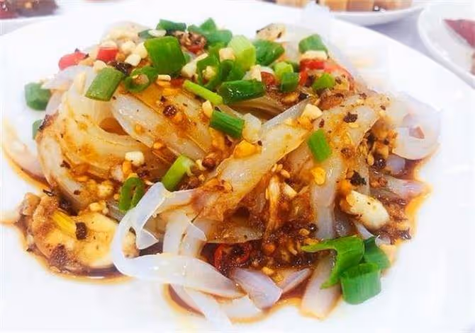 涼粉怎麼拌才好吃,分享佐料調製方法,酸辣爽口,好吃下飯