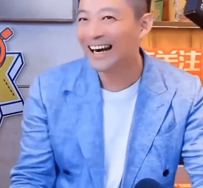 汪小菲官宣與未婚妻領證結婚:下禮拜我也是已婚了 ,大s別想復婚的事了!