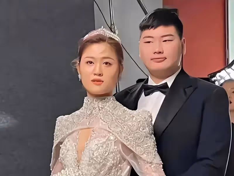 大衣哥孫子滿月,月子中心老闆親自護送到家!孫子名字曝光惹爭議
