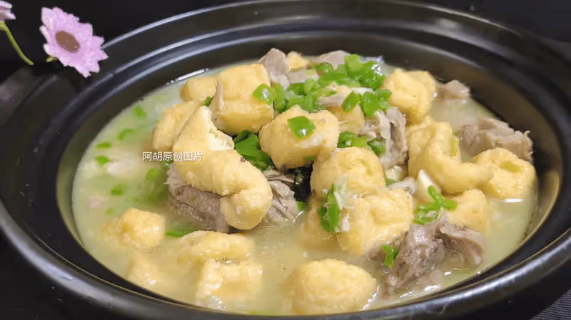 豆腐和它天生一對,後悔沒早發現!燜一燜鮮透了,一口鮮軟、滿嘴爆汁留香