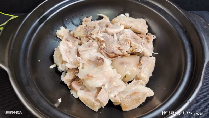 豆腐和它天生一對,後悔沒早發現!燜一燜鮮透了,一口鮮軟、滿嘴爆汁留香