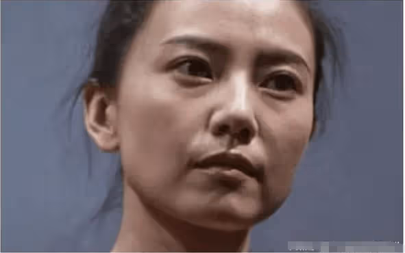 馬伊琍：我卸妝了，劉濤：我也卸妝了，再看高圓圓：差距一目了然