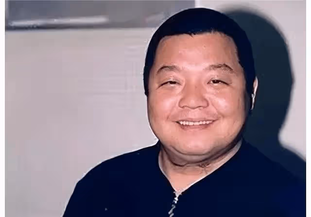 她5次登上春晚，被恩師奪初夜自殺未遂後不幸流產，56歲卻無人敢娶