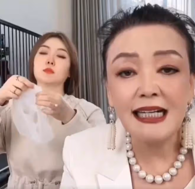 汪小菲給員工發喜糖啦，紅色盒子很喜慶，只有2顆糖被指太摳了