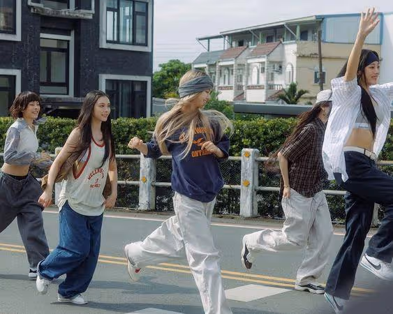 許凱皓台北巧遇NewJeans! 忍2個月才敢PO:沒想到是真的