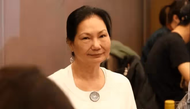 S媽疑和大S鬧翻,主動向汪小菲示好,網友:識時務者為俊傑!