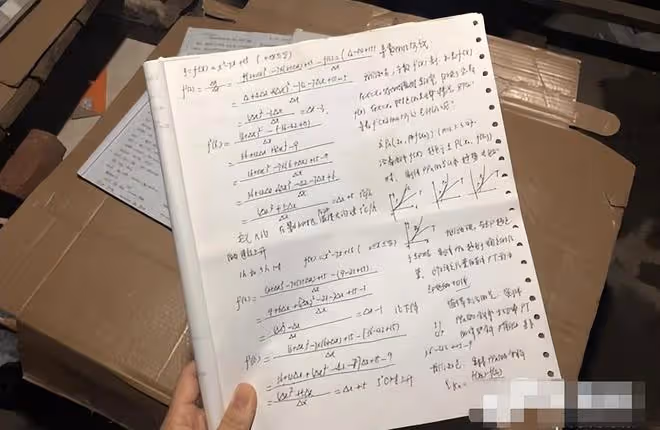 回顧:51歲工人瞞家裡人去高考,畢業沒公司敢要,無奈干回老本行