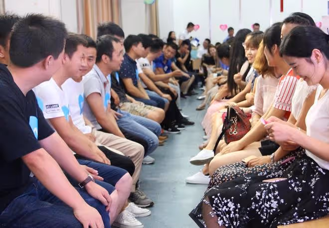 回顧河北女教師坐月子期間,被要求伺候全家人後,連砍婆婆7刀