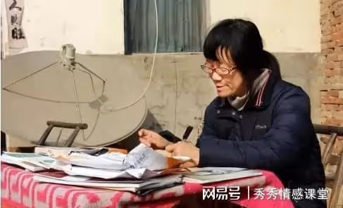 父親去世大姐沒回來,多年後大姐去世,我們才知道她在謀劃一件事