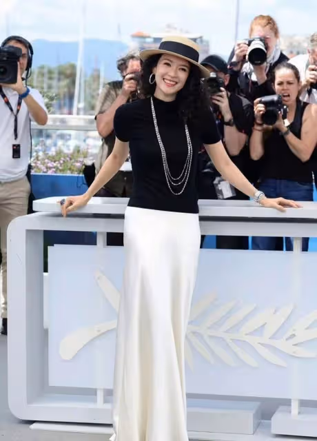 當45歲章子怡和37歲楊冪同框，我才發現骨相美和皮相美的差別