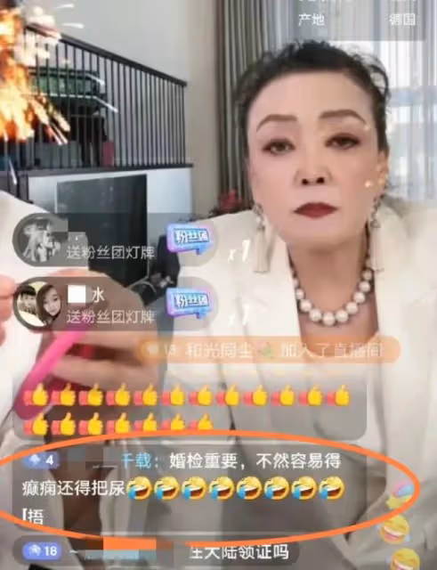 汪小菲太有心了!不僅給員工派喜糖,就連到麻六記吃飯的顧客也發