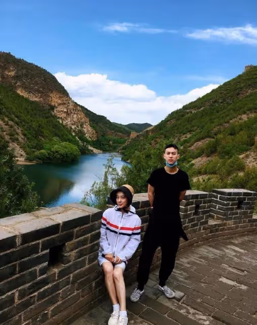 李玲玉混血兒子帥到犯規!190個頭歐美范十足,高顏值像媽媽