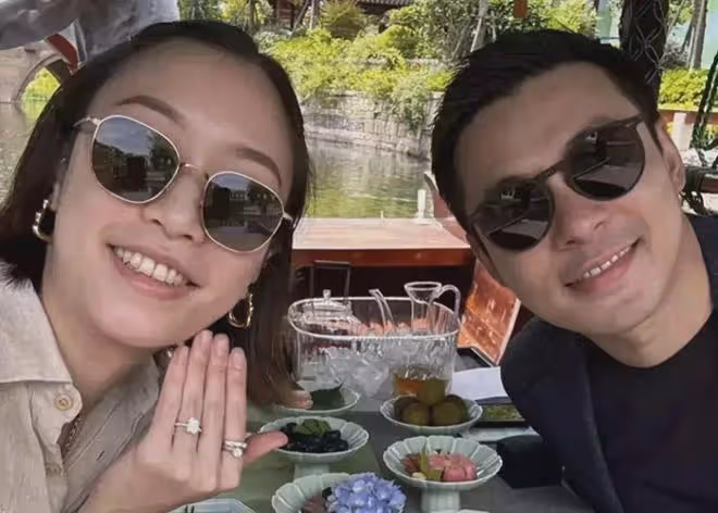 霍啟仁未婚妻曬合影秀恩愛,手上巨大鑽戒搶鏡網友爆其家境優越