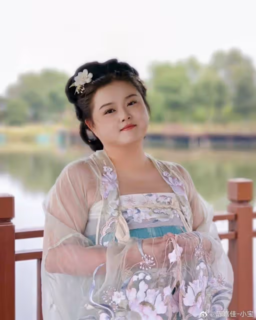 突然結婚?TVB離巢女星陳嘉佳曬婚紗照,自曝至今母胎單身