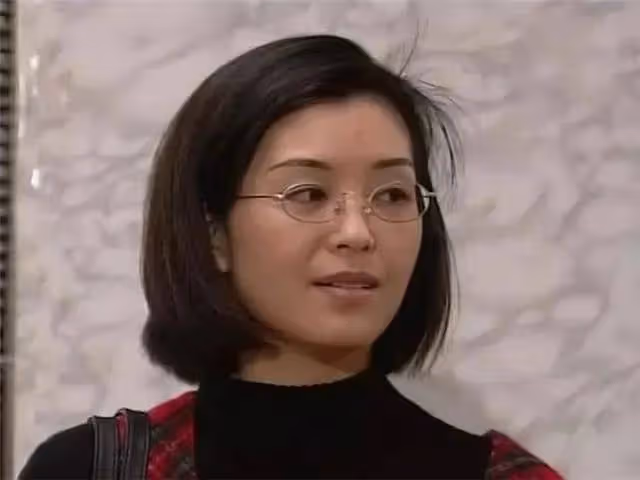 TVB前知名女星曾被傳繼承1.7億遺產而備受攻擊,結婚13天丈夫去世