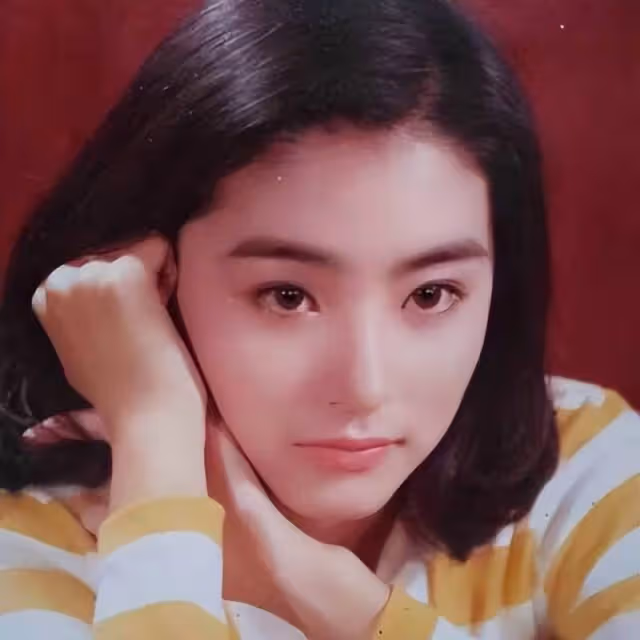 娛樂圈中的5位玉女派:個個美如天仙、魅力獨特,如今依舊迷人