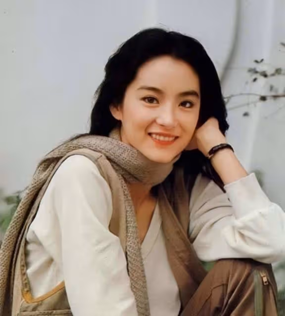 娛樂圈中的5位玉女派:個個美如天仙、魅力獨特,如今依舊迷人