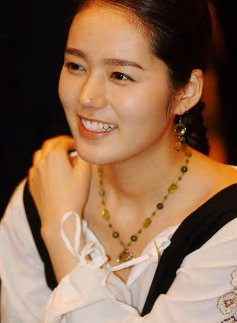 韓娛4位純天然美女:有的優雅老去,有的越活越美,讓人為之傾倒