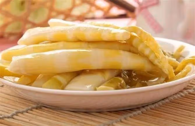 竹筍怎麼泡又脆又好吃?泡椒脆筍簡單的做法,隨取隨吃,酸辣可口