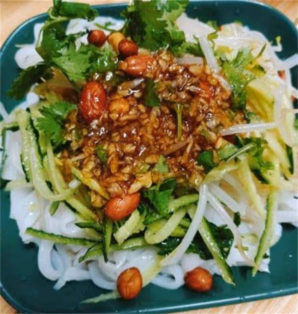 涼皮怎麼調汁才好吃?教你在家就能做,再也不用去外面買了
