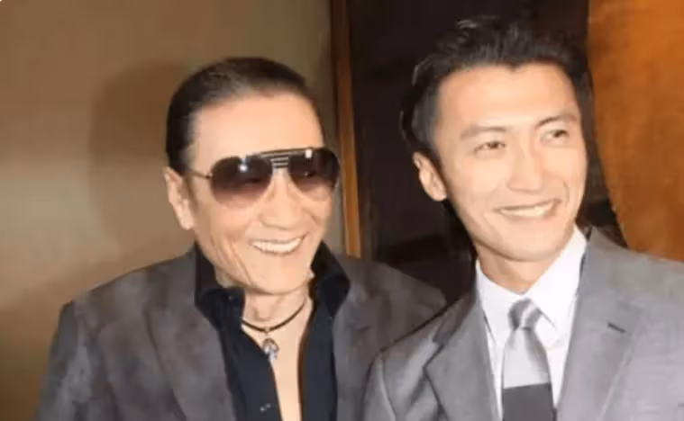謝賢病重甦醒,竟向兒子提出驚人要求,直接把張柏芝嚇傻了