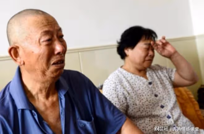 領證之後,才發現老伴有87歲老母,我:要麼分,要麼你媽你照顧