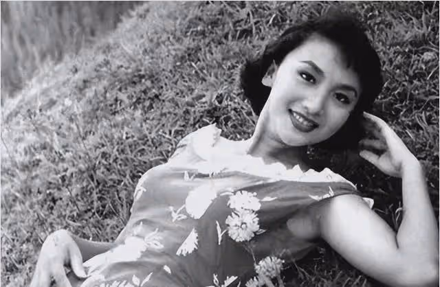 驚艷時光的十大美女影星：王曉棠第九，秦怡第五，你最愛哪一位？