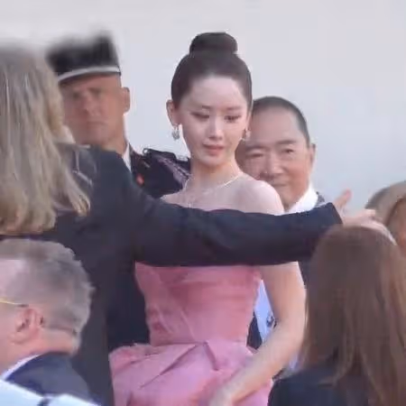 潤娥坎城影展遇種族歧視!女保鑣疑似只讓白人拍照 影片惹怒韓網
